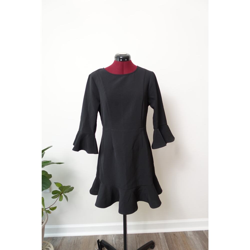 Sugar Lips Casual Black minimalist Dress Effortless Style
